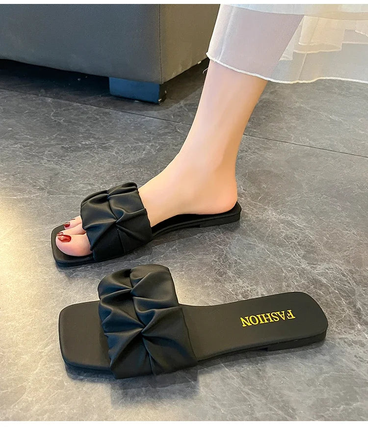 Women's Pleated Slide Sandals