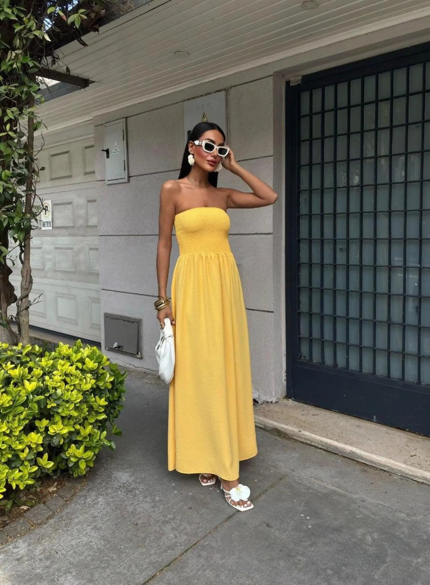 Elegant Strapless Dress