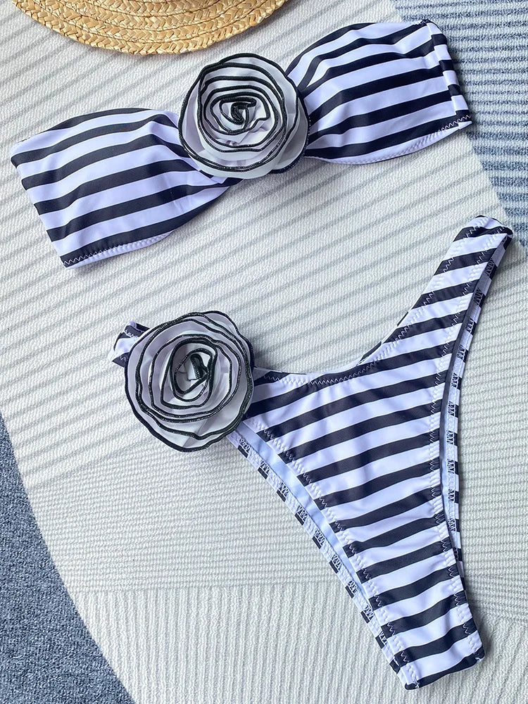 Elegant strapless bandeau top