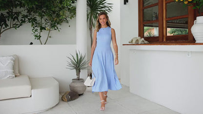 Robe Plissée Élégante